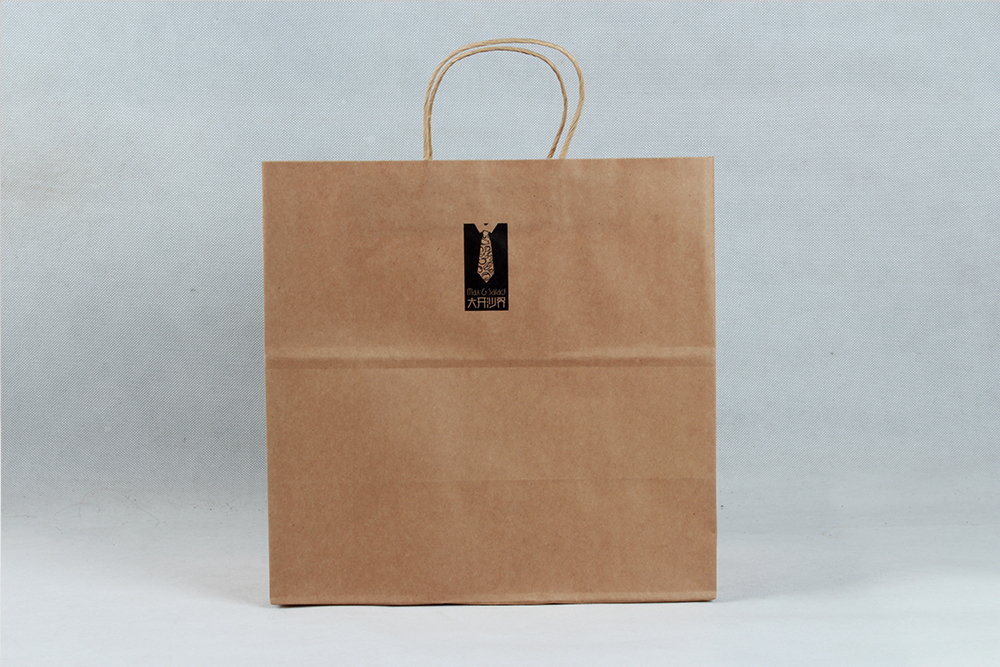 大開沙界簡約服裝牛皮紙袋定制 大開沙界簡約服裝牛皮紙袋定制