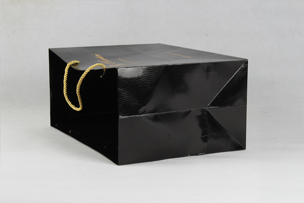 高端黑色商務型銅版紙袋 高端黑色商務型銅版紙袋