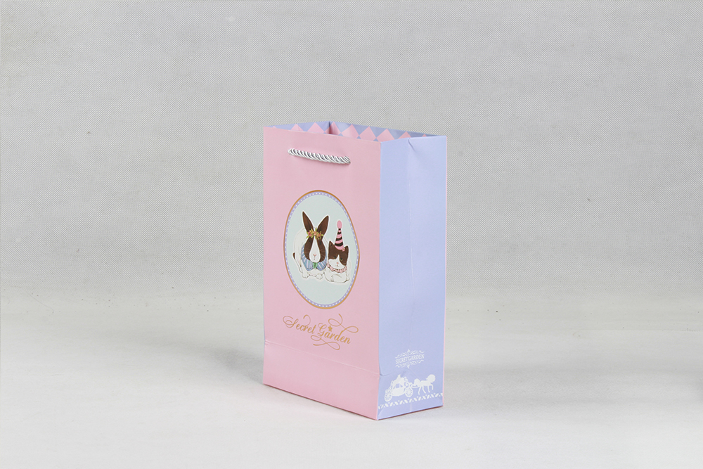 粉色卡通禮品白卡紙袋 粉色卡通禮品白卡紙袋