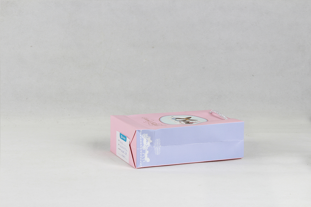 粉色卡通禮品白卡紙袋 粉色卡通禮品白卡紙袋