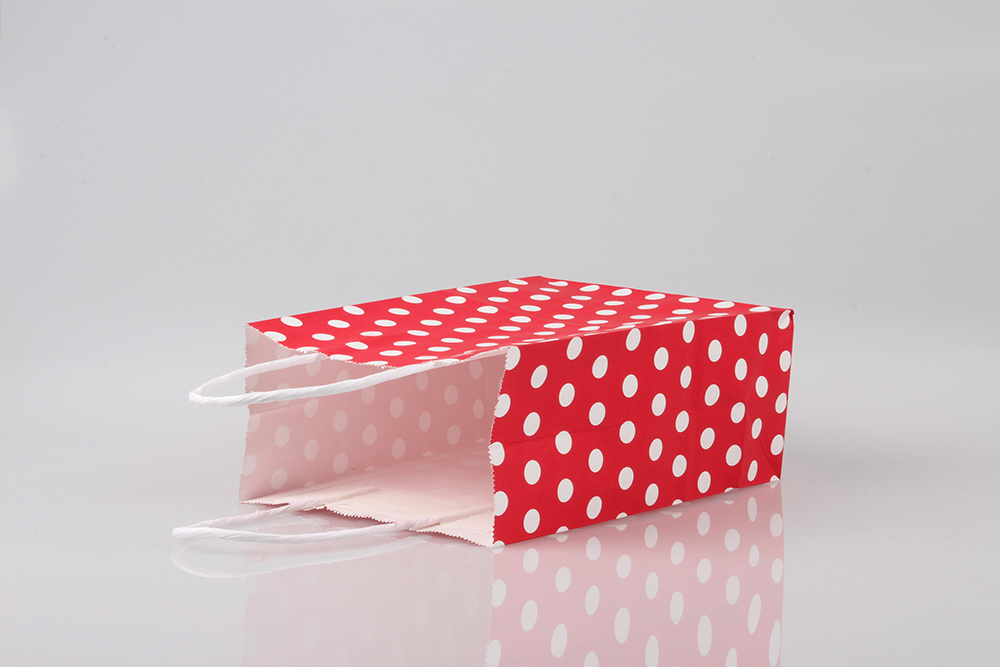 圓點清新禮品白牛皮紙袋 圓點清新禮品白牛皮紙袋