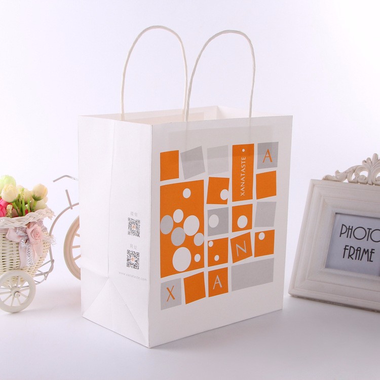 年關(guān)已至,在屯紙袋的過程中有哪些注意事項(xiàng)? 年關(guān)已至,在屯紙袋的過程中有哪些注意事項(xiàng)?