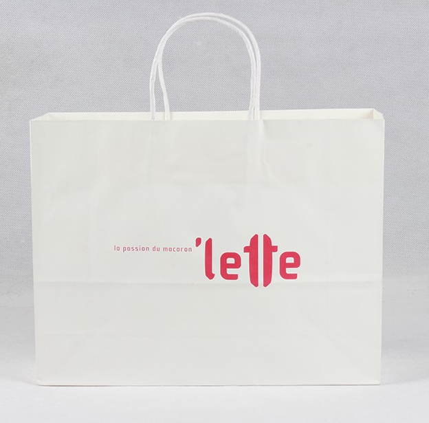 服裝紙袋設(shè)計需要從哪些方面？